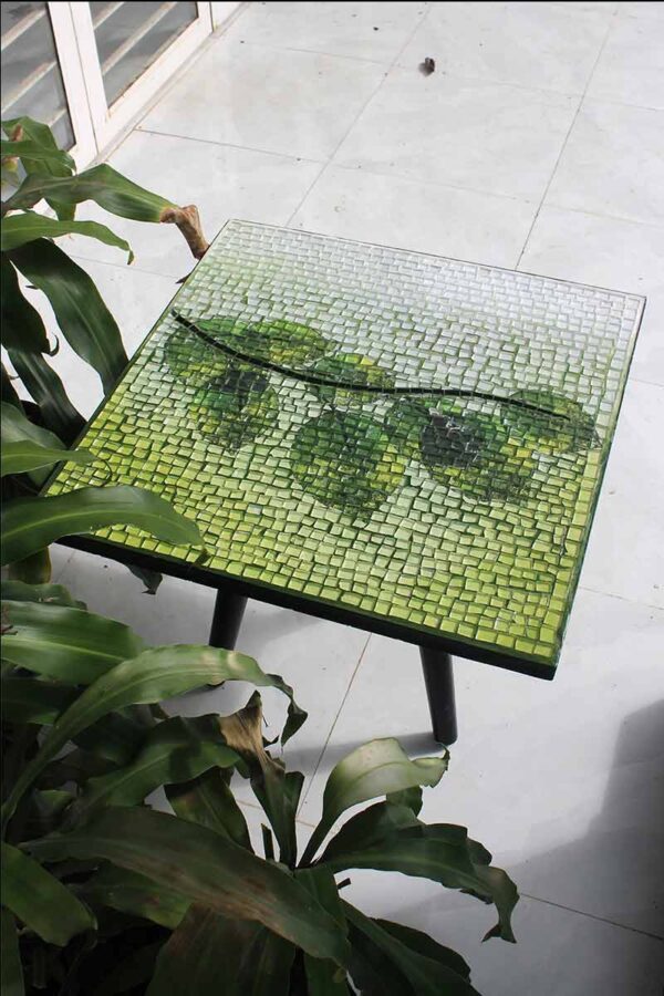 Bàn trà vuông kính mosaic MT0030B xanh lá mạ