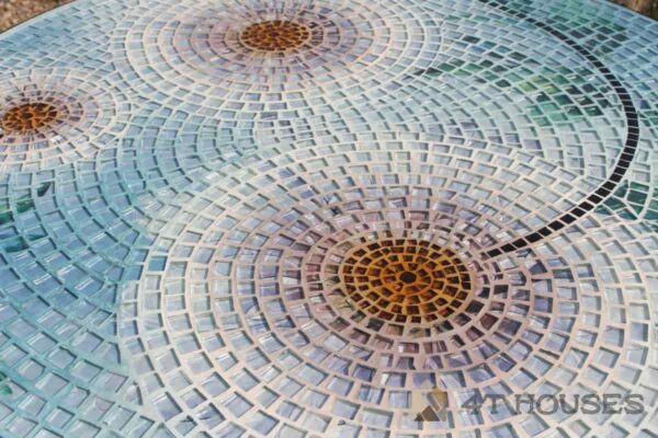 Bộ bàn tròn mosaic kính MT0039 hoa trắng xanh D80cm